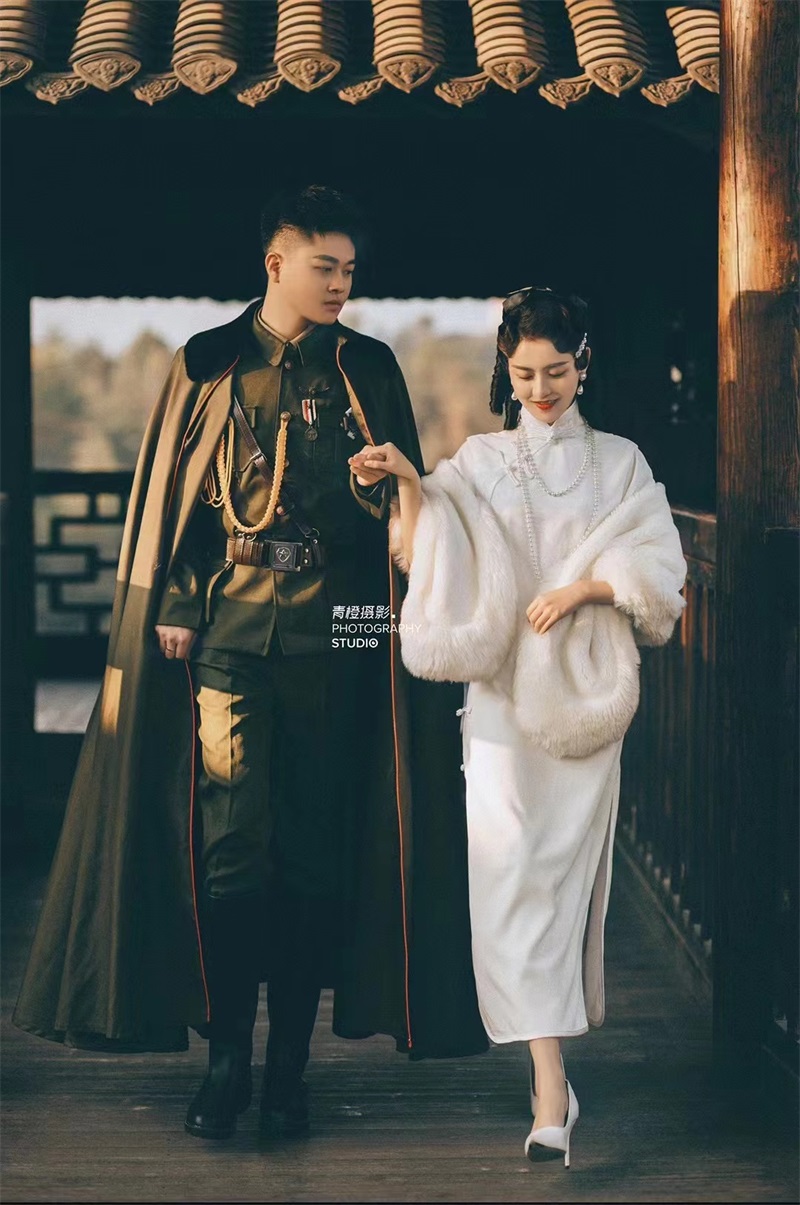 【外景】迷人的中式旗袍尽显优雅 民国风军阀婚纱照 更具有独特的韵味美感婚纱照 
