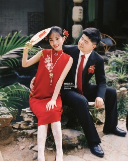 【外景】在老茶馆拍的喜嫁婚纱照，俏皮甜美也太乖噜
