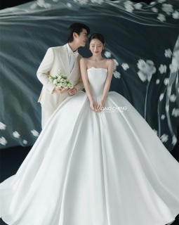 【内景】删繁就简的终极浪漫，极简主纱婚纱照