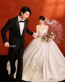 【内景】气血很足的美，铃兰头纱配主纱太高级啦