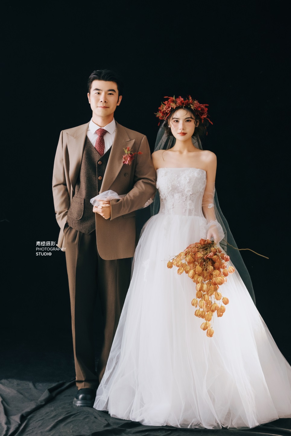 【内景】超绝氛围感的复古婚纱照